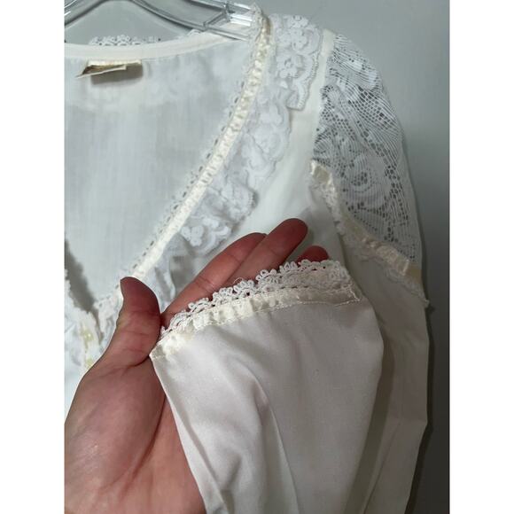 Vintage 70s Jessica’s Gunnies Victorian Blouse – Ivory Cotton, Lace & Ribbon - Picture 4 of 8